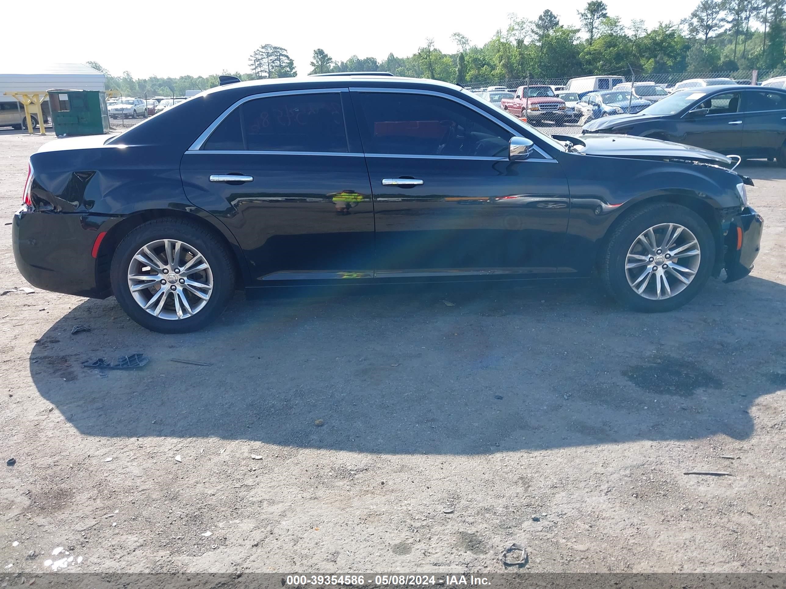 Photo 12 VIN: 2C3CCAEG8GH342547 - CHRYSLER 300C 