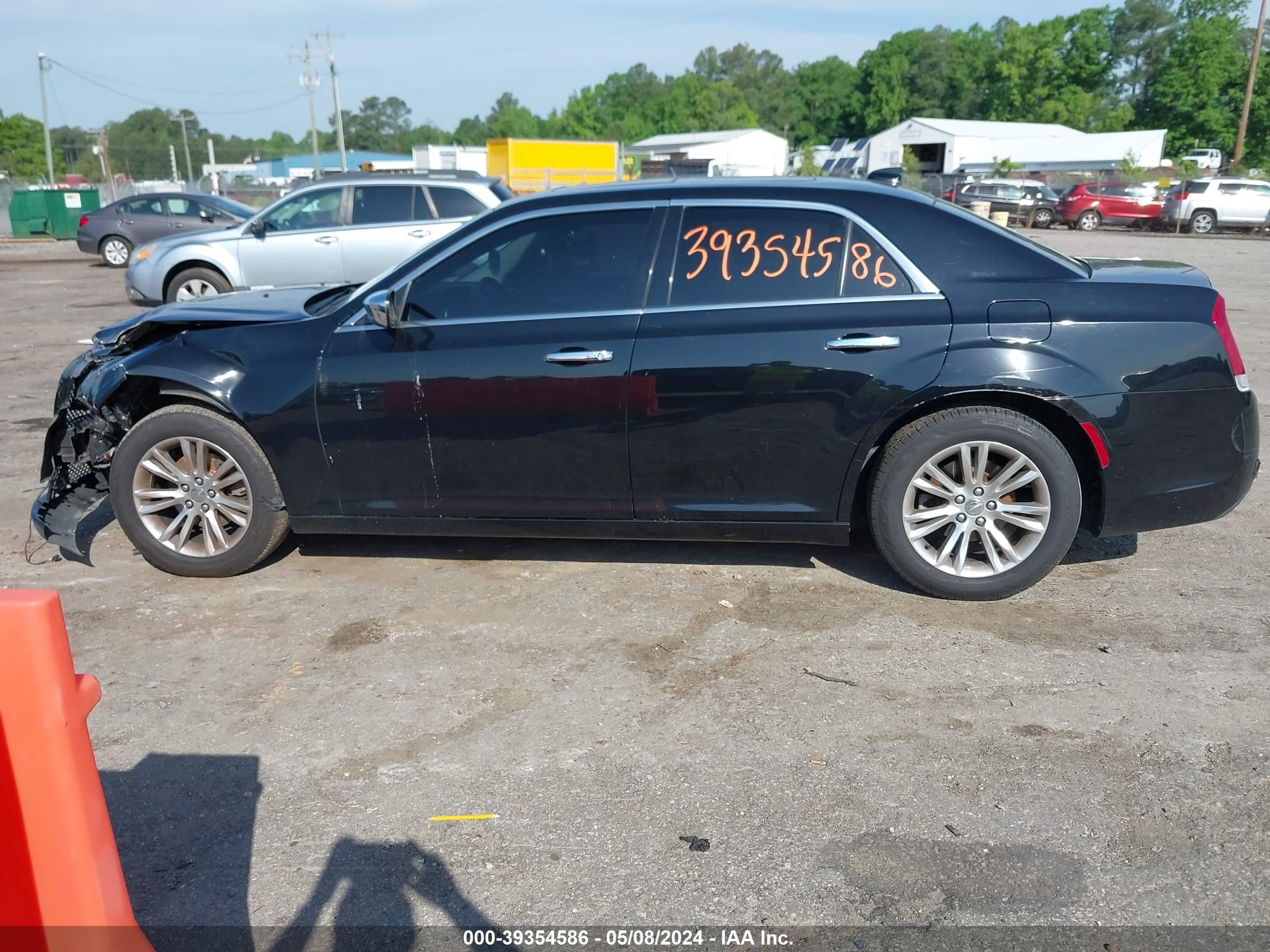 Photo 13 VIN: 2C3CCAEG8GH342547 - CHRYSLER 300C 