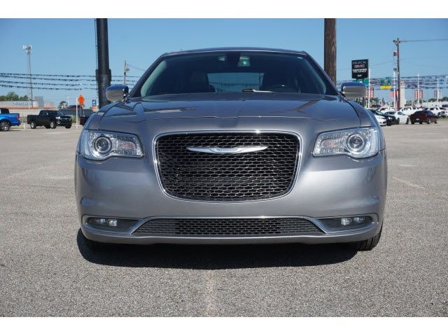 Photo 1 VIN: 2C3CCAEG8HH565317 - CHRYSLER 300 