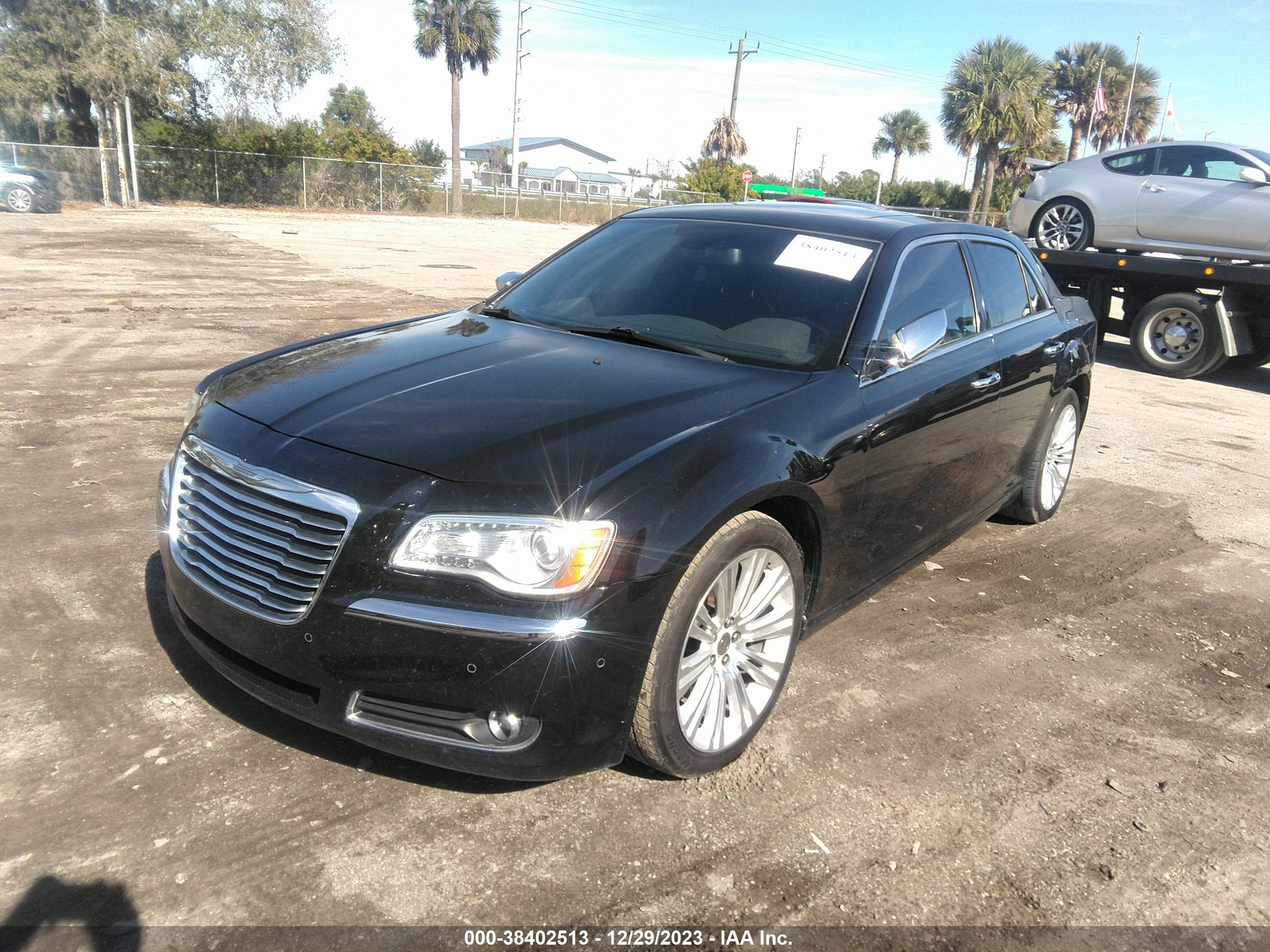 Photo 5 VIN: 2C3CCAEG9DH514967 - CHRYSLER 300C 