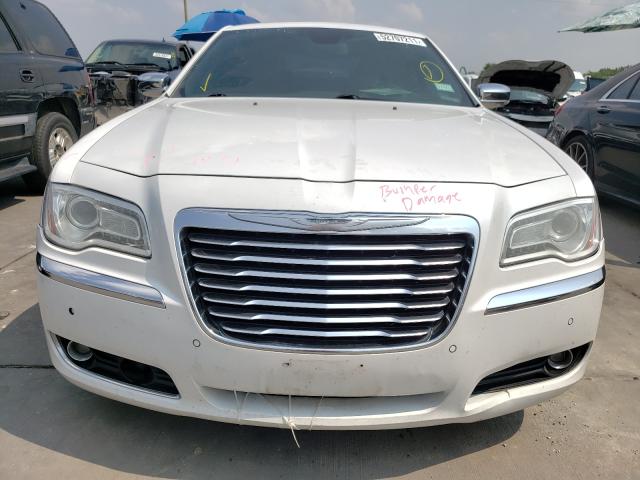 Photo 8 VIN: 2C3CCAEG9DH699442 - CHRYSLER 300C 