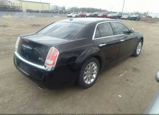 Photo 3 VIN: 2C3CCAEG9EH373058 - CHRYSLER 300 