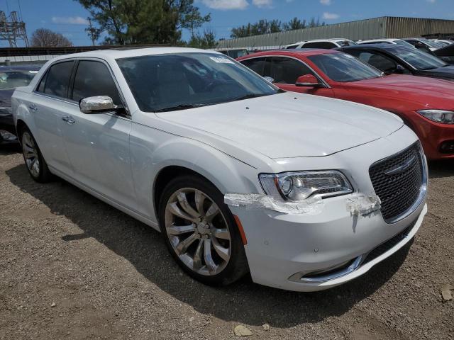 Photo 3 VIN: 2C3CCAEG9FH803267 - CHRYSLER 300C 