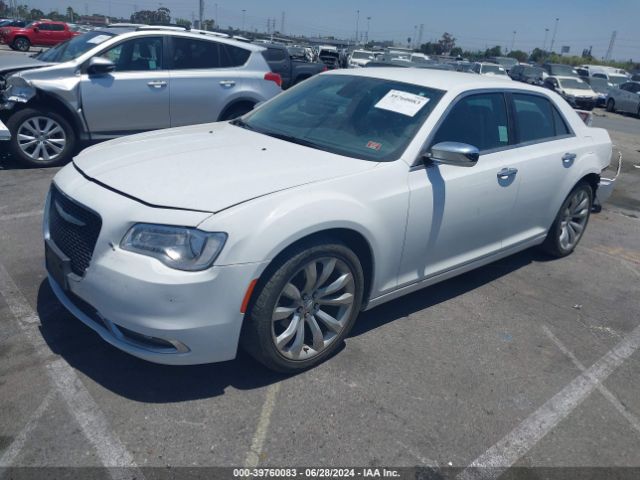 Photo 1 VIN: 2C3CCAEG9JH120154 - CHRYSLER 300 