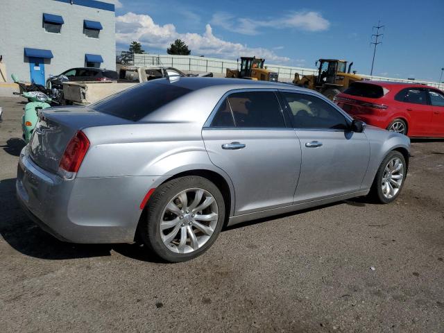 Photo 2 VIN: 2C3CCAEG9JH170908 - CHRYSLER 300 LIMITE 