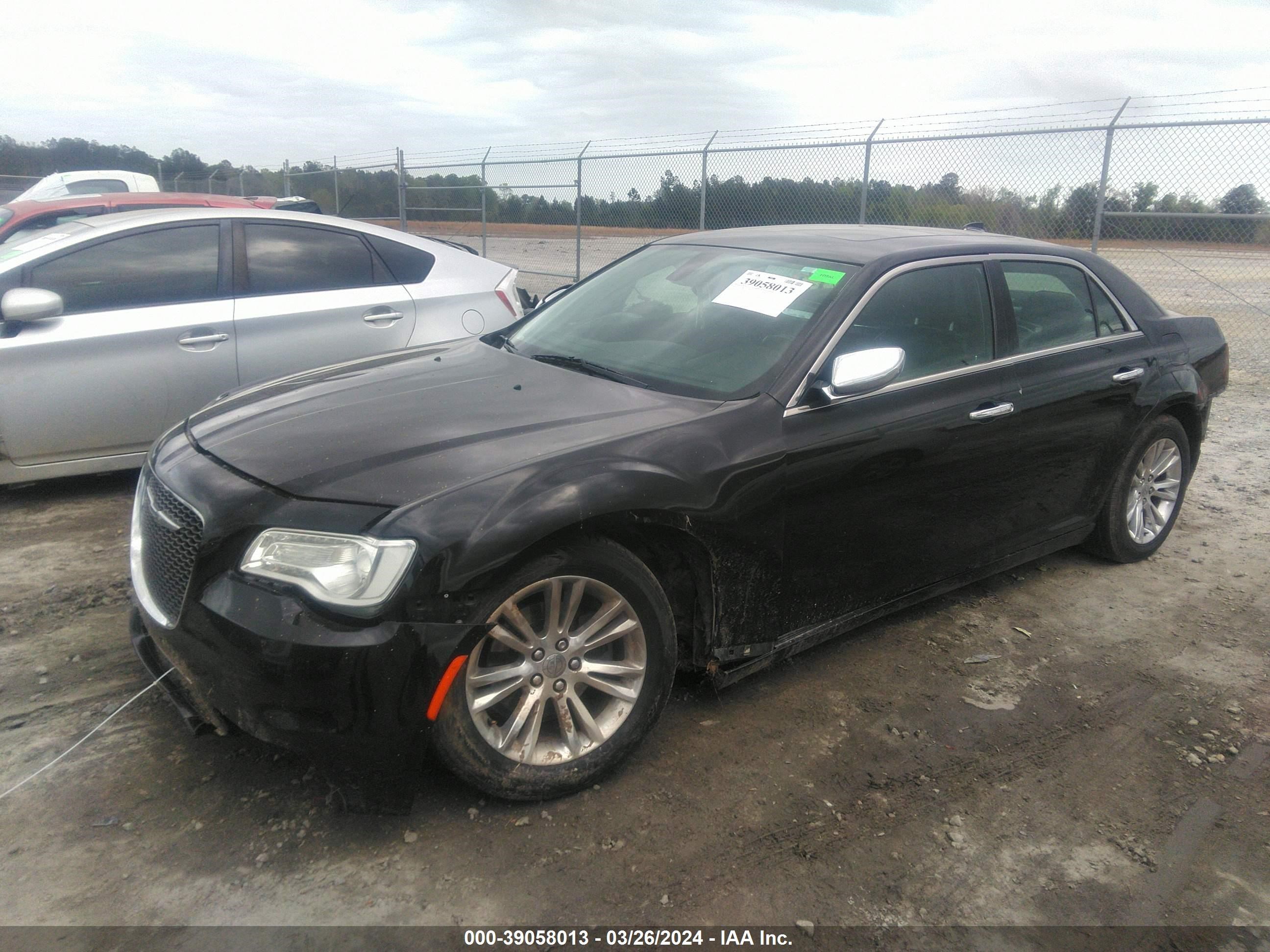 Photo 1 VIN: 2C3CCAEGXFH908500 - CHRYSLER 300C 