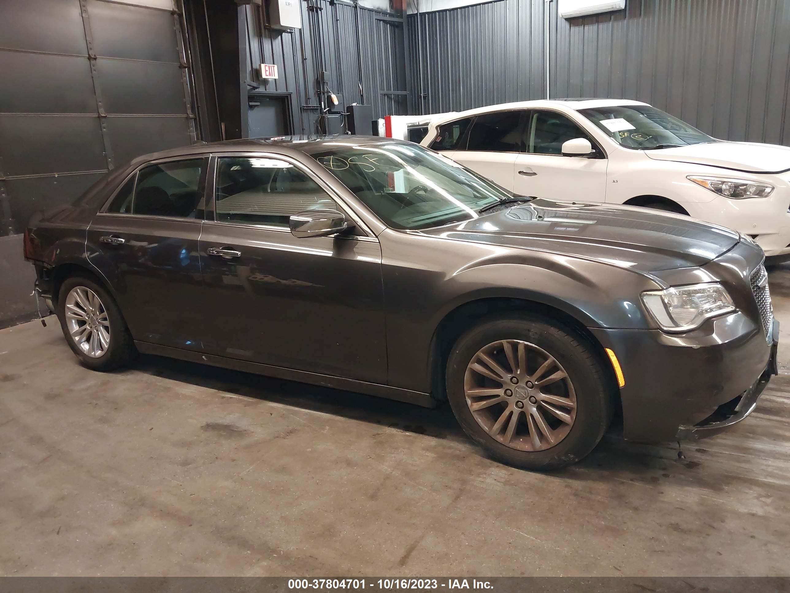 Photo 13 VIN: 2C3CCAEGXGH181814 - CHRYSLER 300 