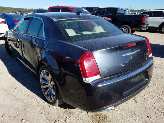 Photo 2 VIN: 2C3CCAEGXJH123077 - CHRYSLER 300 LIMITE 