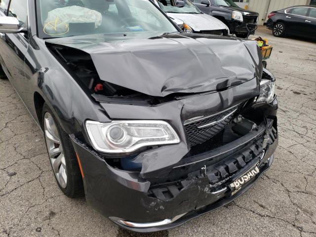 Photo 8 VIN: 2C3CCAEGXJH208128 - CHRYSLER 300 LIMITE 