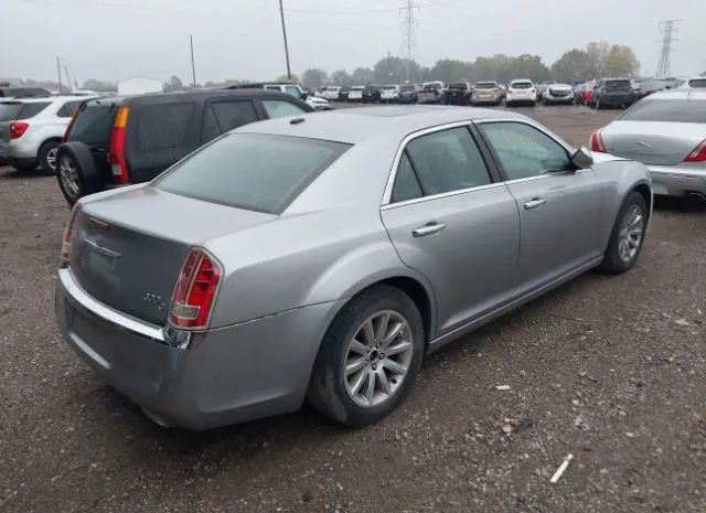 Photo 3 VIN: 2C3CCAET1DH687525 - CHRYSLER 300 