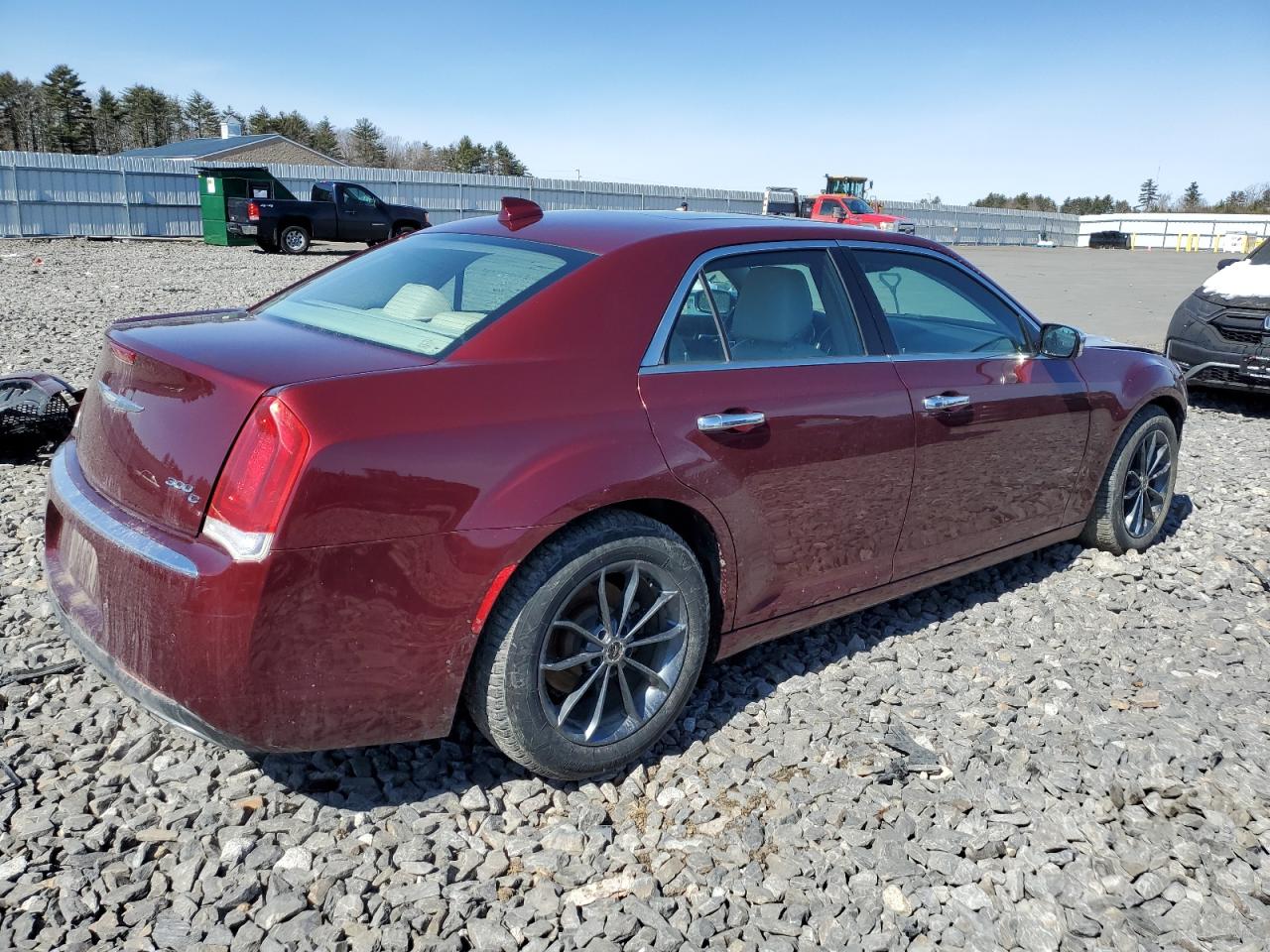 Photo 2 VIN: 2C3CCAET1FH868305 - CHRYSLER 300 