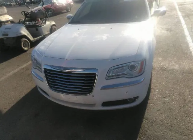 Photo 5 VIN: 2C3CCAET2CH274706 - CHRYSLER 300 