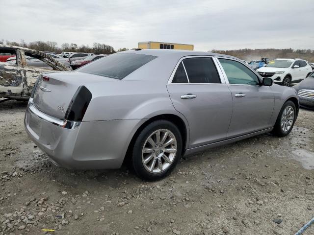 Photo 2 VIN: 2C3CCAET2DH675769 - CHRYSLER 300 