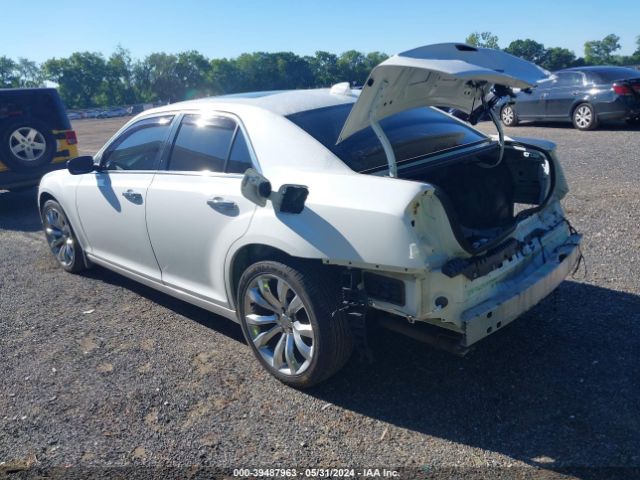 Photo 2 VIN: 2C3CCAET3FH756671 - CHRYSLER 300 