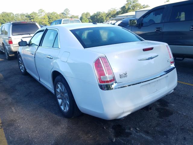 Photo 2 VIN: 2C3CCAET4DH650517 - CHRYSLER 300C 