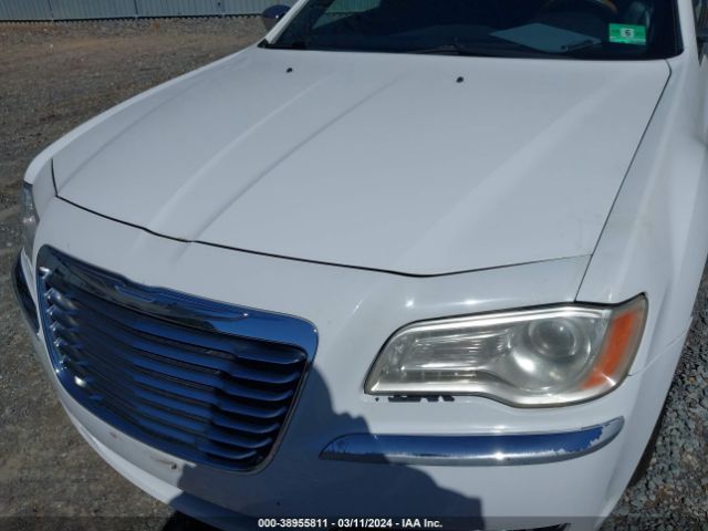 Photo 5 VIN: 2C3CCAET6CH250750 - CHRYSLER 300C 