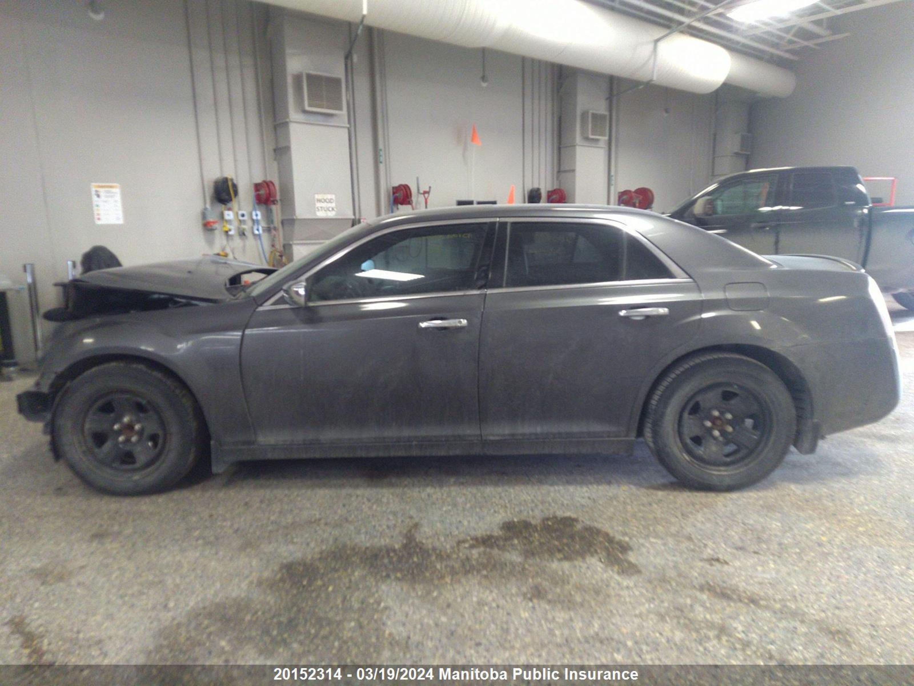 Photo 13 VIN: 2C3CCAET6DH702407 - CHRYSLER 300C 