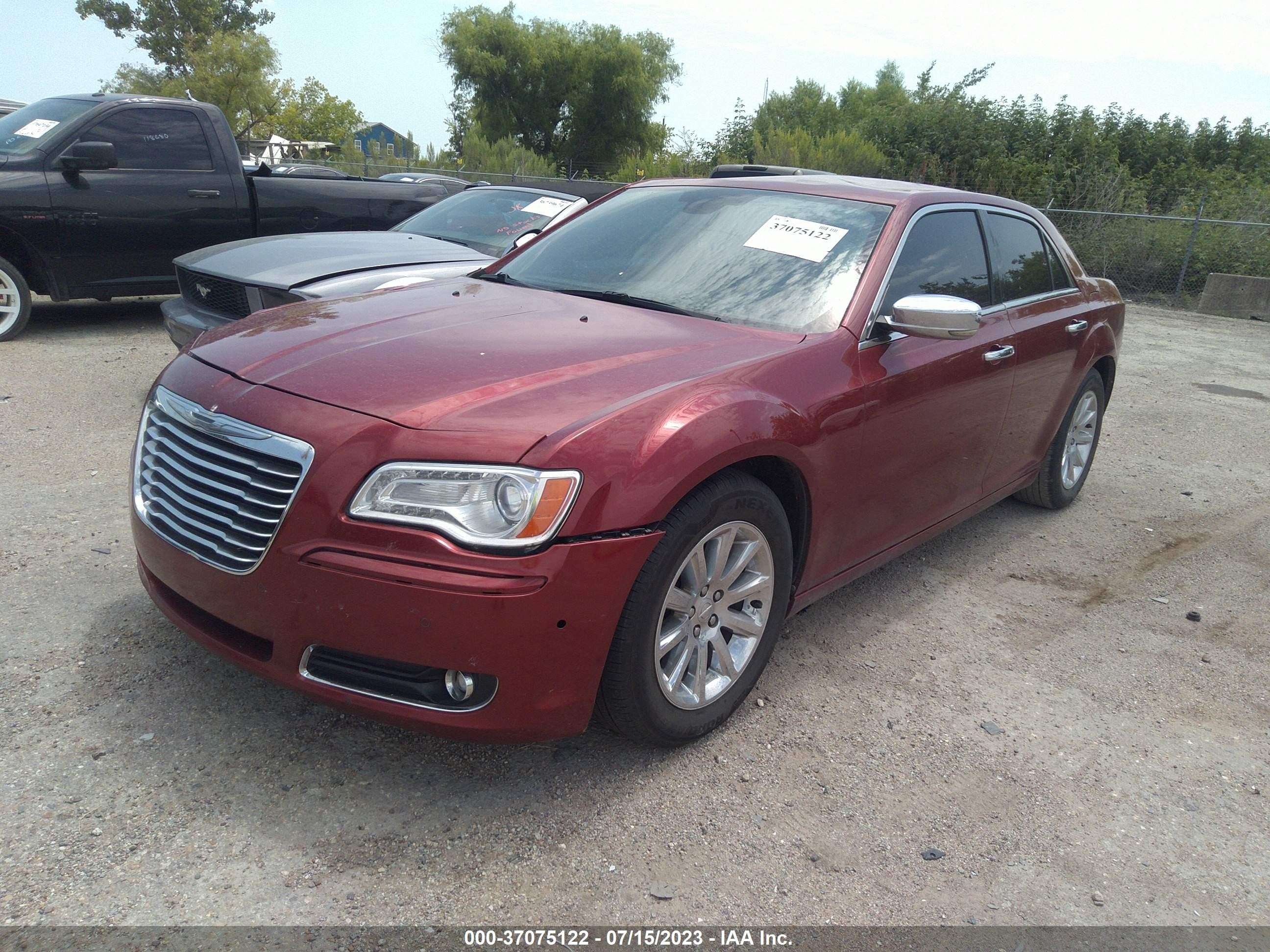 Photo 1 VIN: 2C3CCAET8DH577619 - CHRYSLER 300 