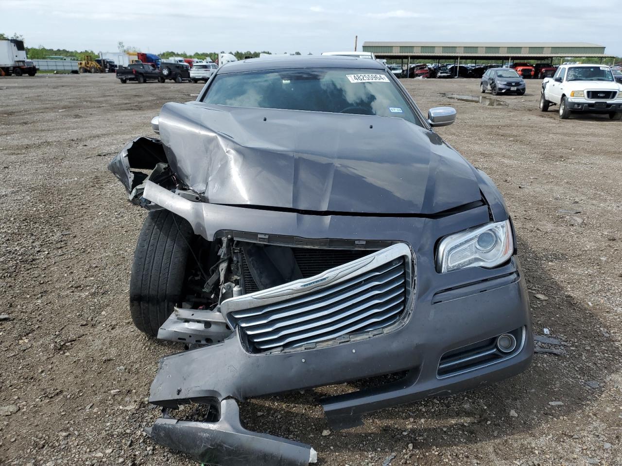 Photo 4 VIN: 2C3CCAET8DH596235 - CHRYSLER 300 