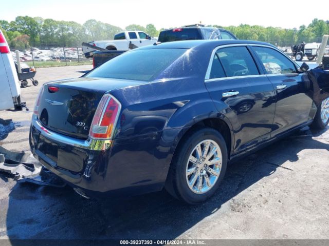 Photo 3 VIN: 2C3CCAETXCH280026 - CHRYSLER 300C 