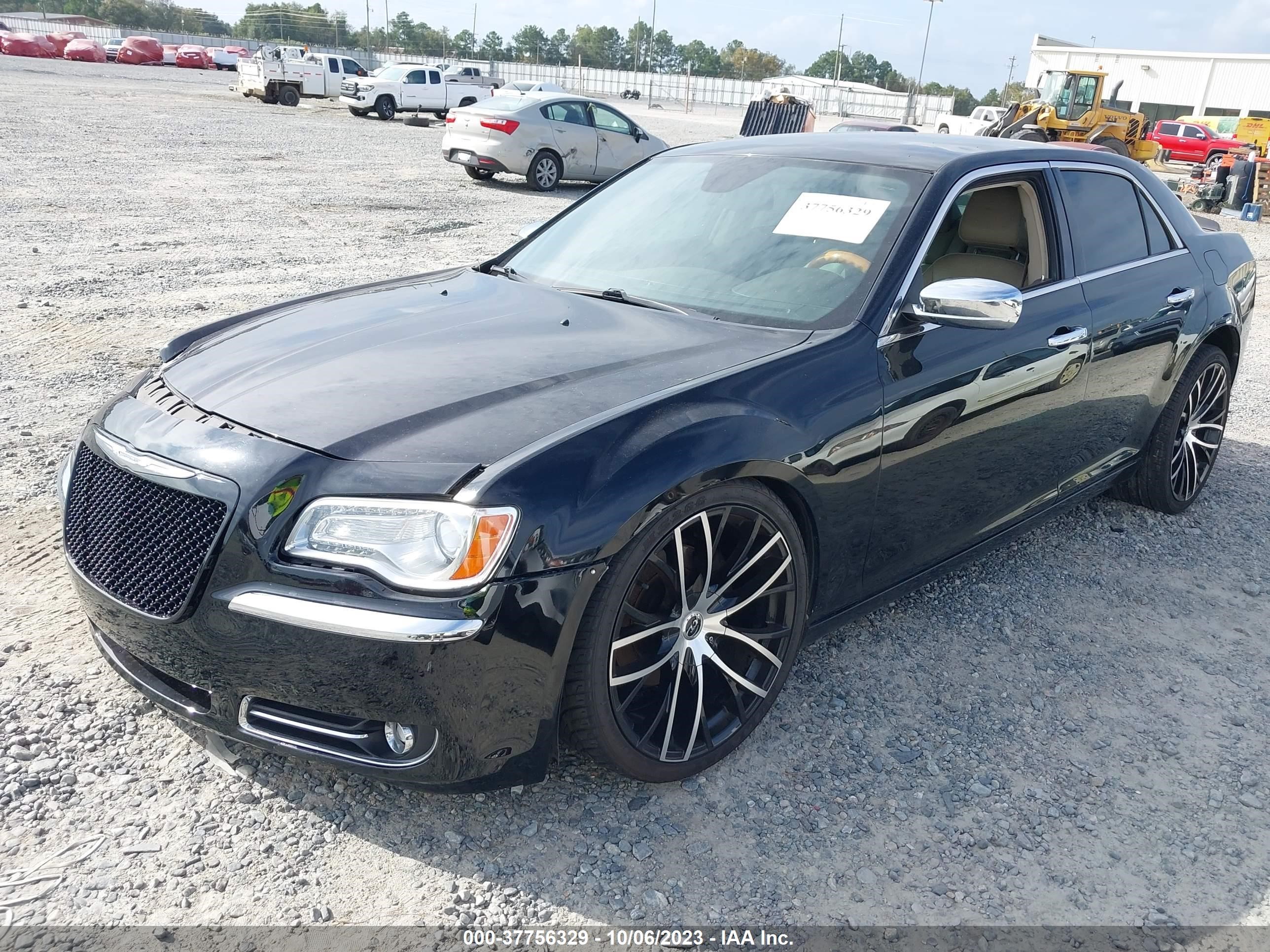 Photo 1 VIN: 2C3CCAETXCH283699 - CHRYSLER 300 