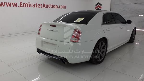 Photo 8 VIN: 2C3CCAFJXEH118607 - CHRYSLER 300 C 