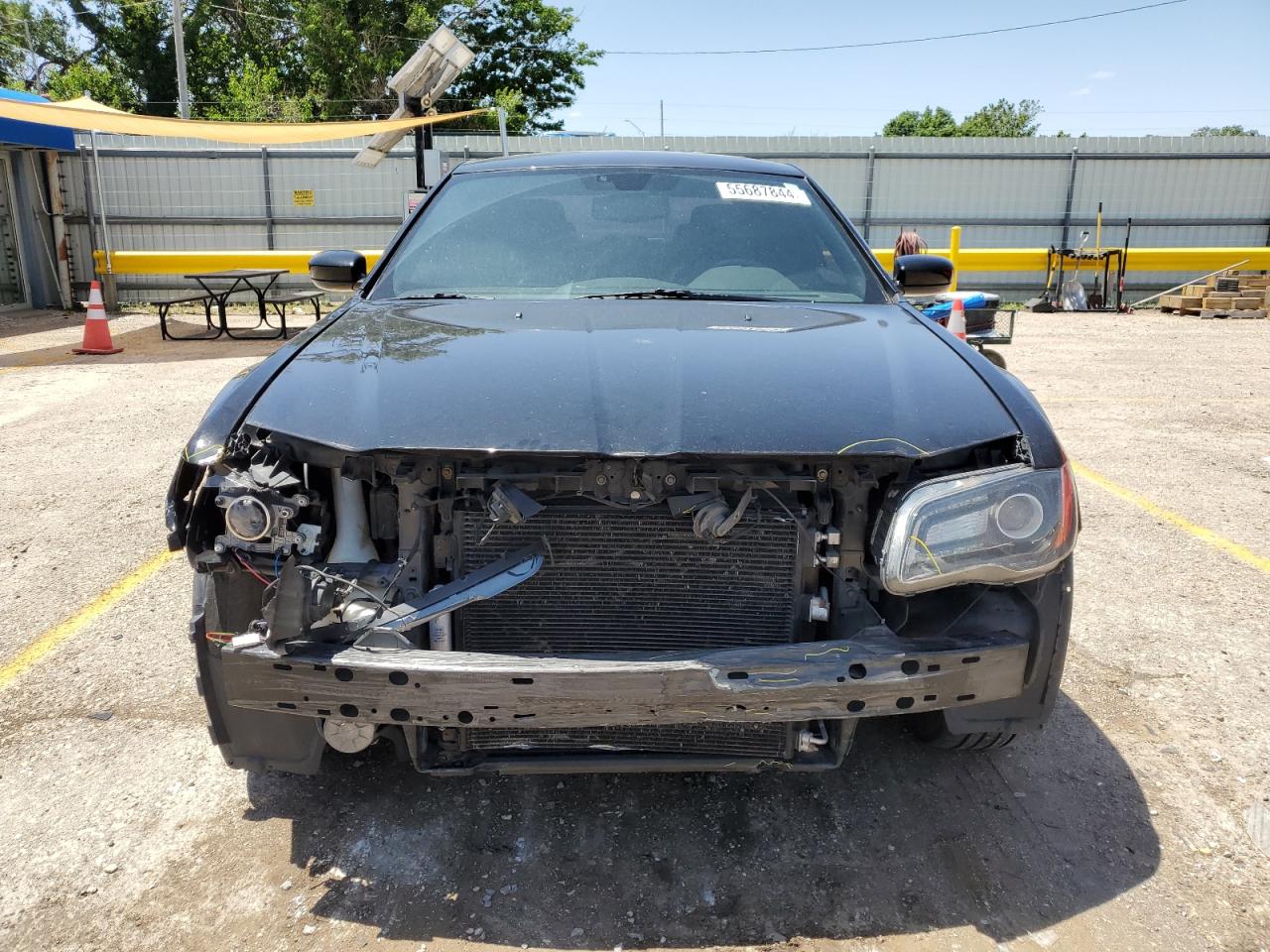 Photo 4 VIN: 2C3CCAGG0EH384088 - CHRYSLER 300 