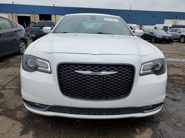 Photo 4 VIN: 2C3CCAGG0FH904551 - CHRYSLER 300 S 