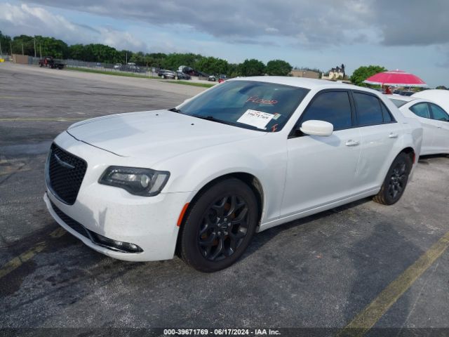 Photo 1 VIN: 2C3CCAGG0KH539752 - CHRYSLER 300 