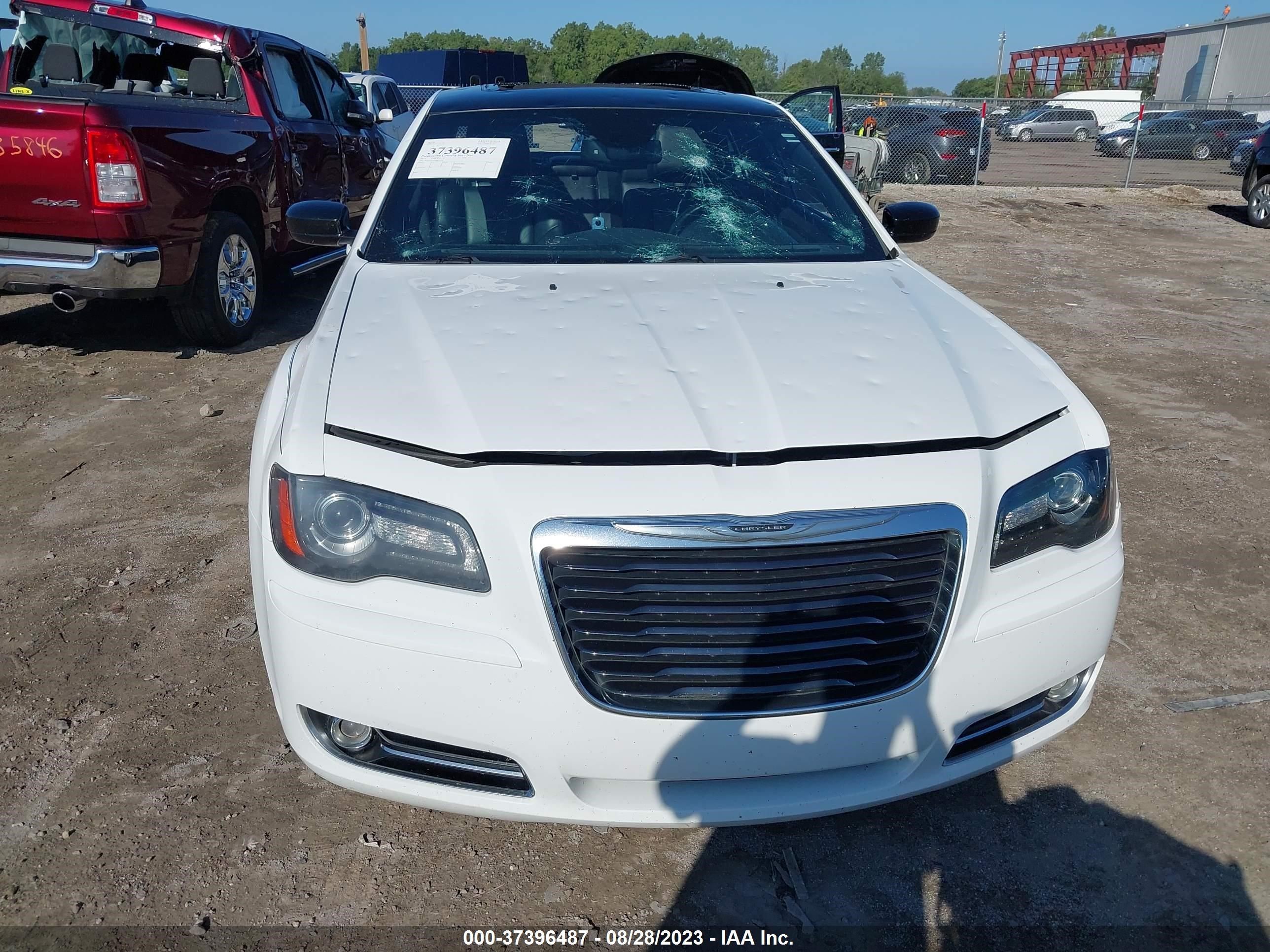 Photo 11 VIN: 2C3CCAGG1DH590521 - CHRYSLER 300 