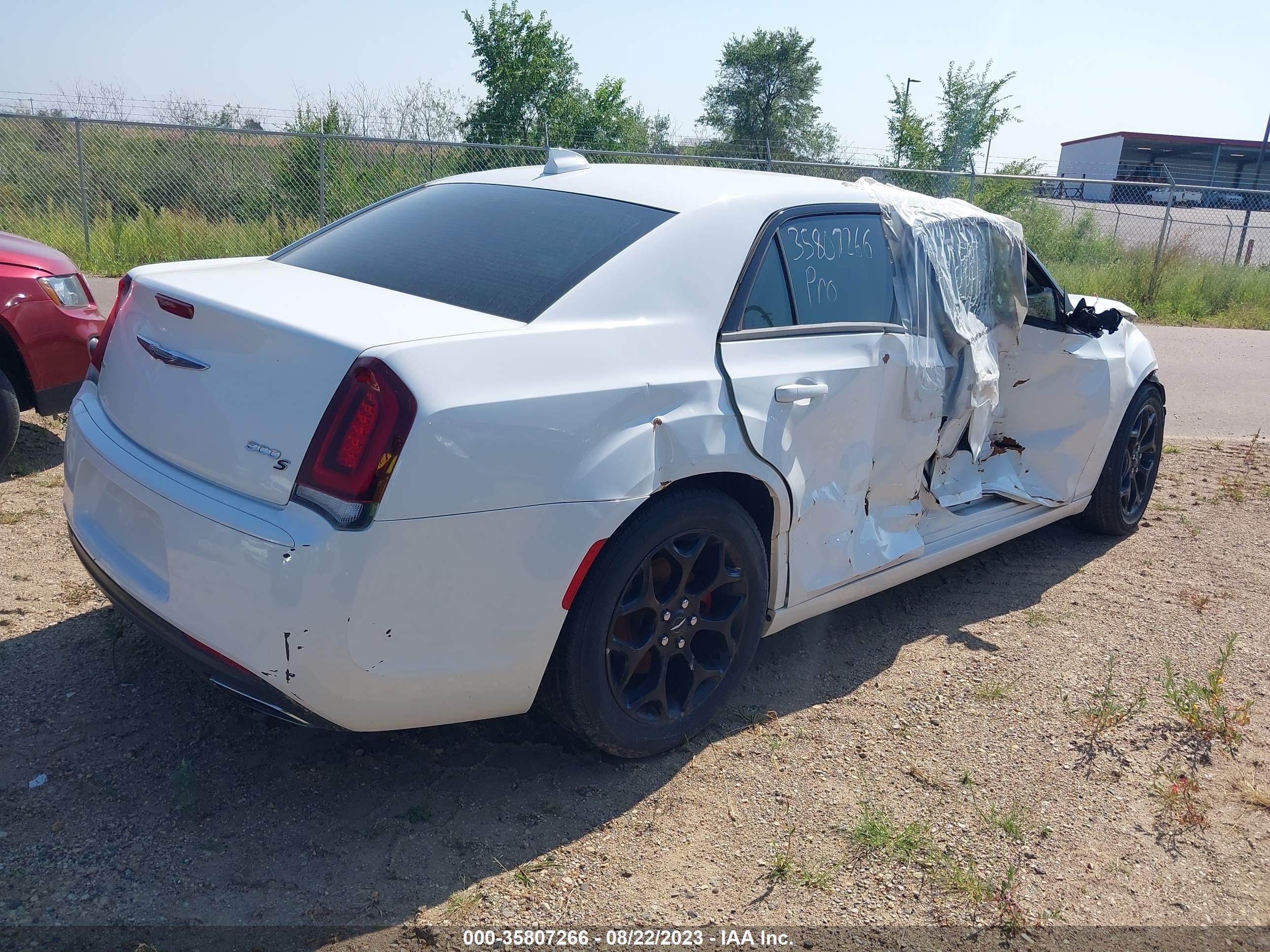 Photo 3 VIN: 2C3CCAGG1HH591528 - CHRYSLER 300 