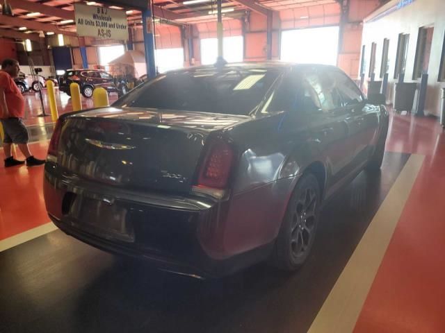 Photo 3 VIN: 2C3CCAGG2FH899823 - CHRYSLER 300 S 