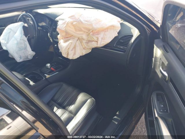 Photo 4 VIN: 2C3CCAGG2KH689863 - CHRYSLER 300 