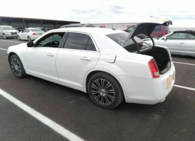 Photo 2 VIN: 2C3CCAGG3CH157278 - CHRYSLER 300 