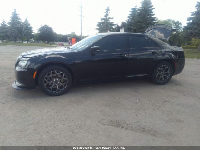 Photo 1 VIN: 2C3CCAGG3GH161837 - CHRYSLER 300 