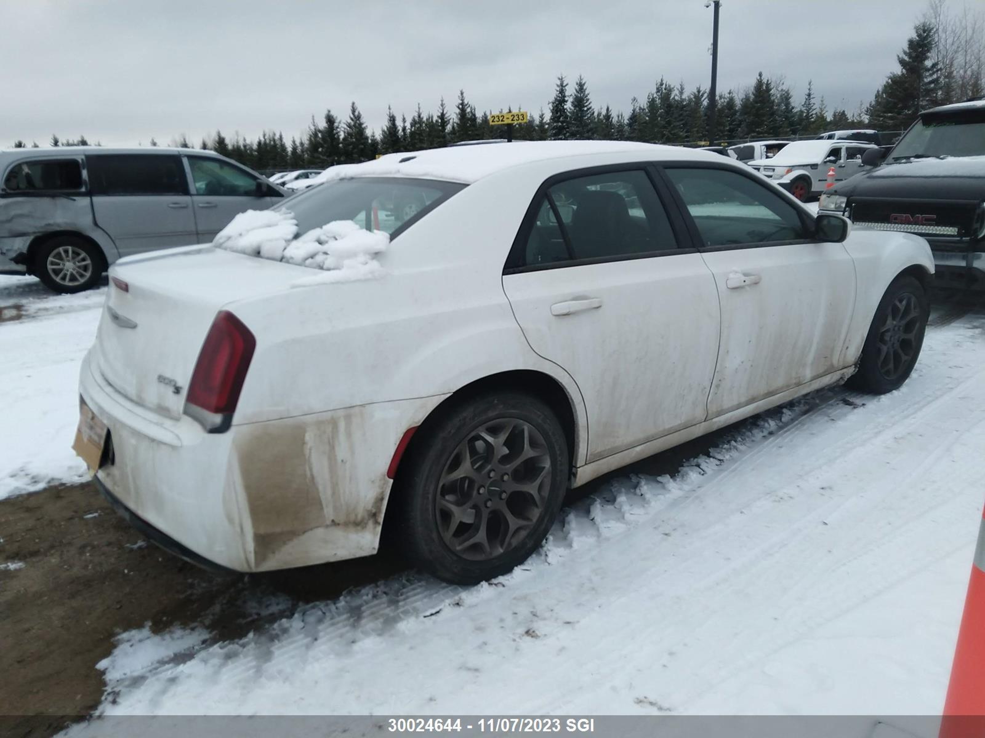 Photo 3 VIN: 2C3CCAGG3HH512960 - CHRYSLER 300 