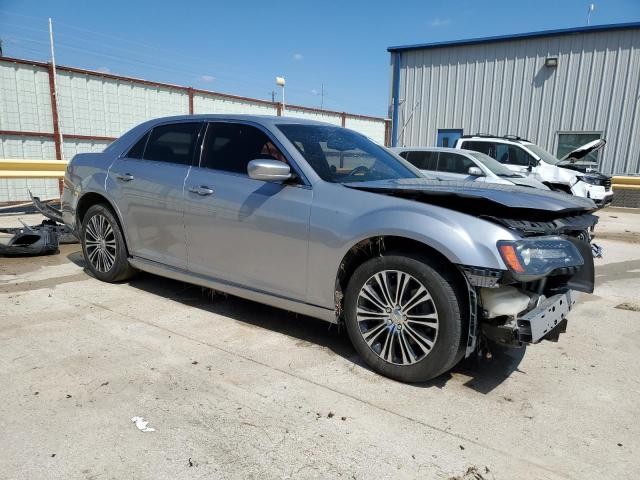 Photo 3 VIN: 2C3CCAGG4EH144509 - CHRYSLER 300 S 