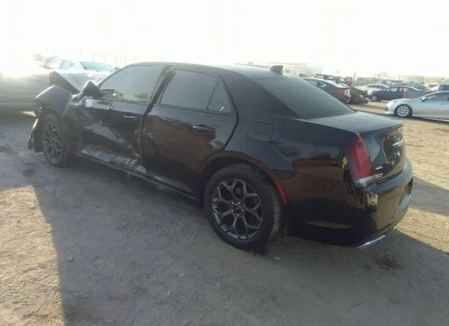 Photo 2 VIN: 2C3CCAGG4JH141393 - CHRYSLER 300 