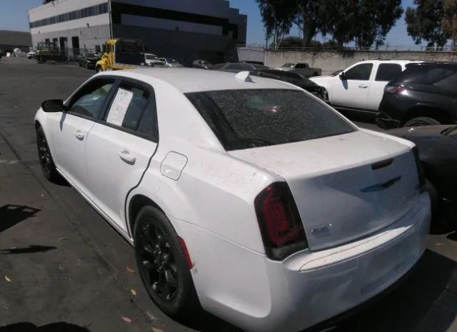 Photo 2 VIN: 2C3CCAGG4KH586217 - CHRYSLER 300 