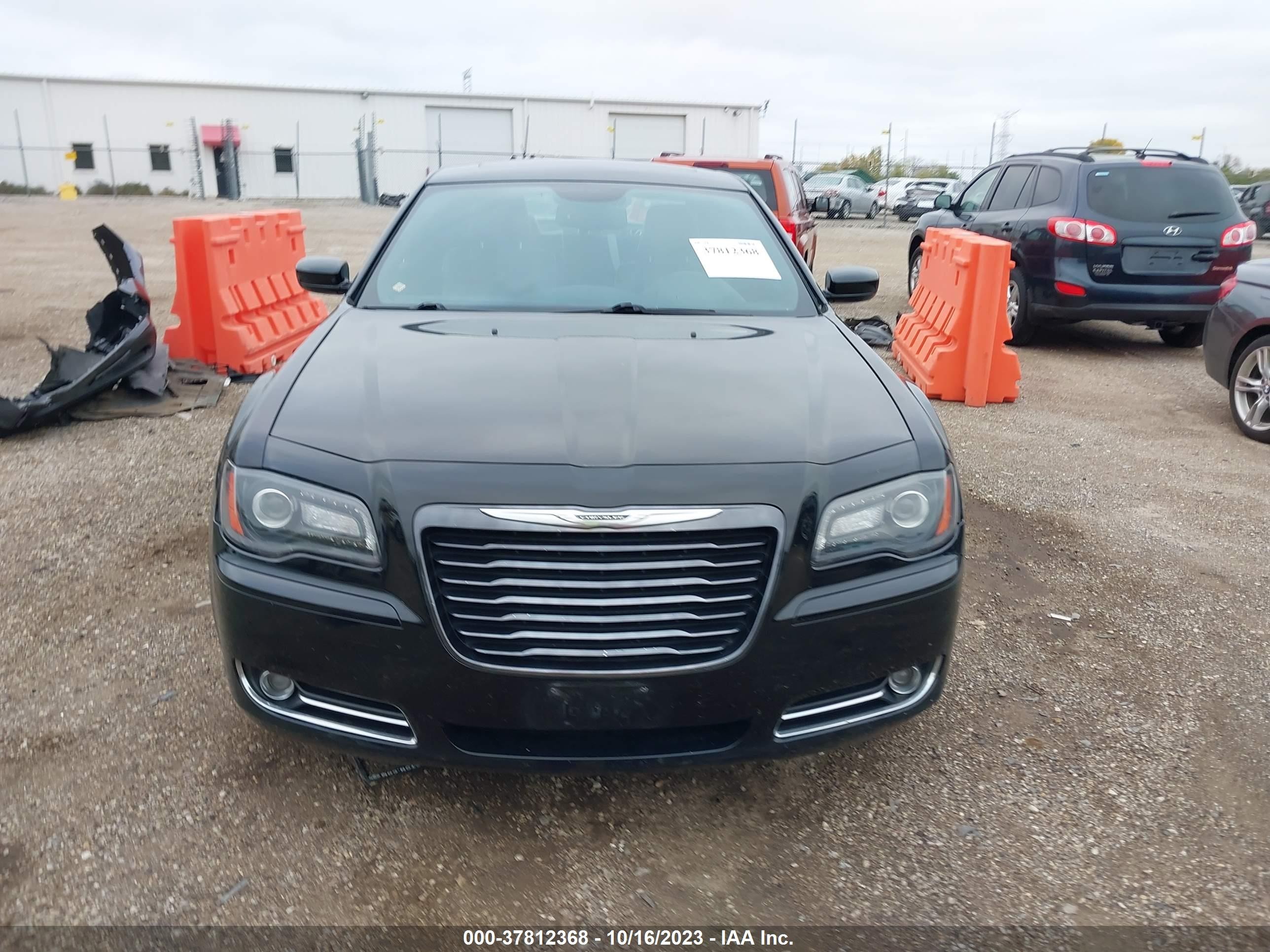 Photo 11 VIN: 2C3CCAGG5EH384040 - CHRYSLER 300 