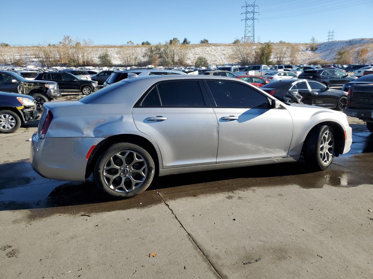 Photo 2 VIN: 2C3CCAGG5JH241017 - CHRYSLER 300 