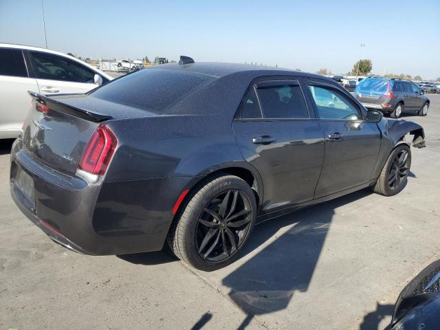 Photo 2 VIN: 2C3CCAGG5KH586212 - CHRYSLER 300 S 