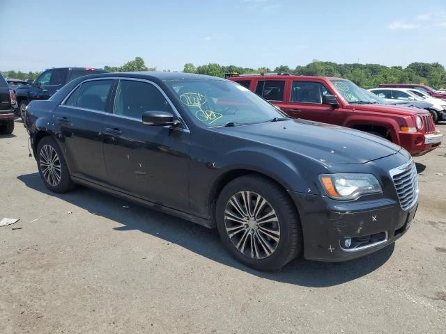 Photo 3 VIN: 2C3CCAGG6CH173801 - CHRYSLER 300 S 