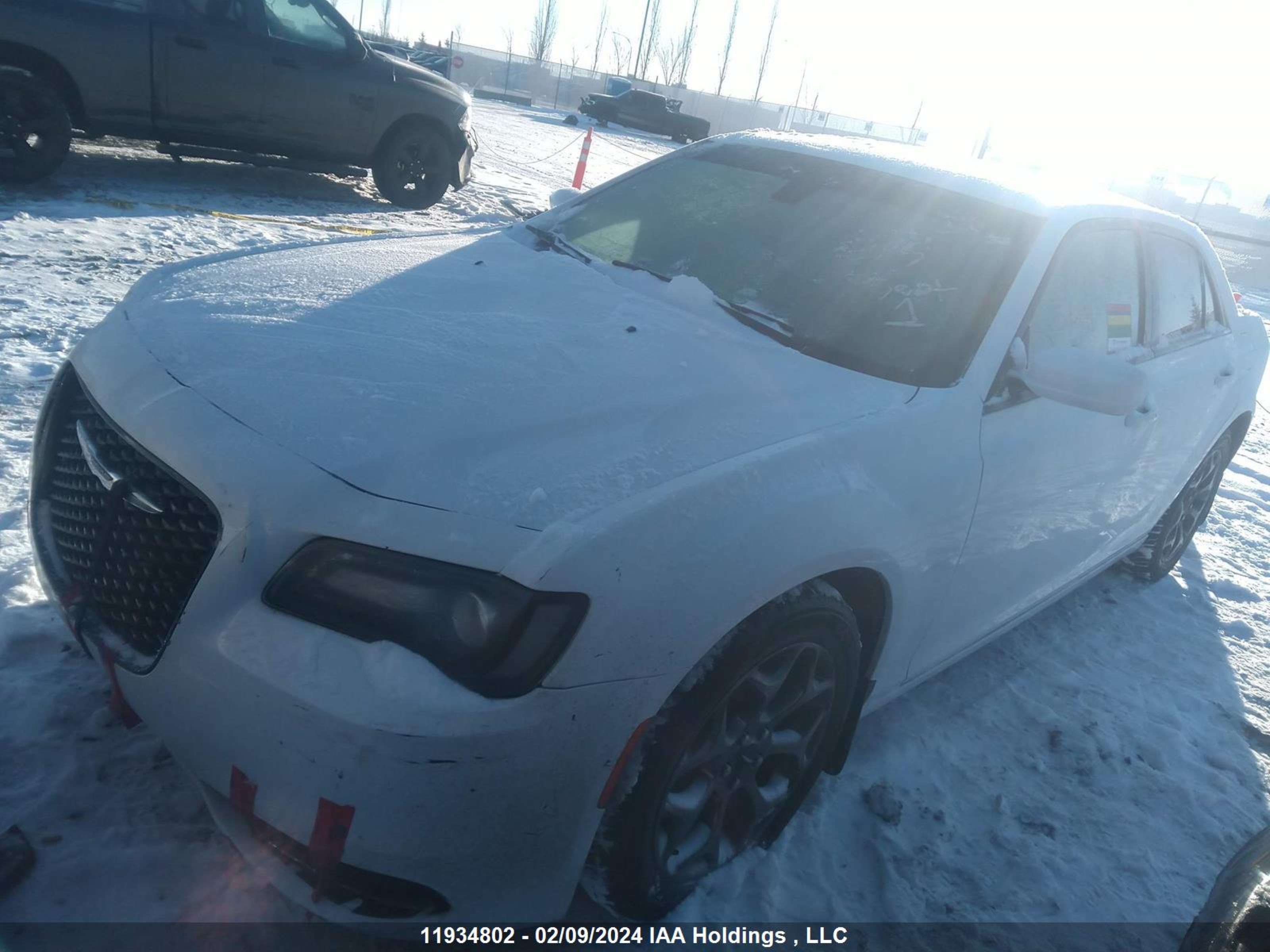 Photo 1 VIN: 2C3CCAGG6FH746913 - CHRYSLER 300 