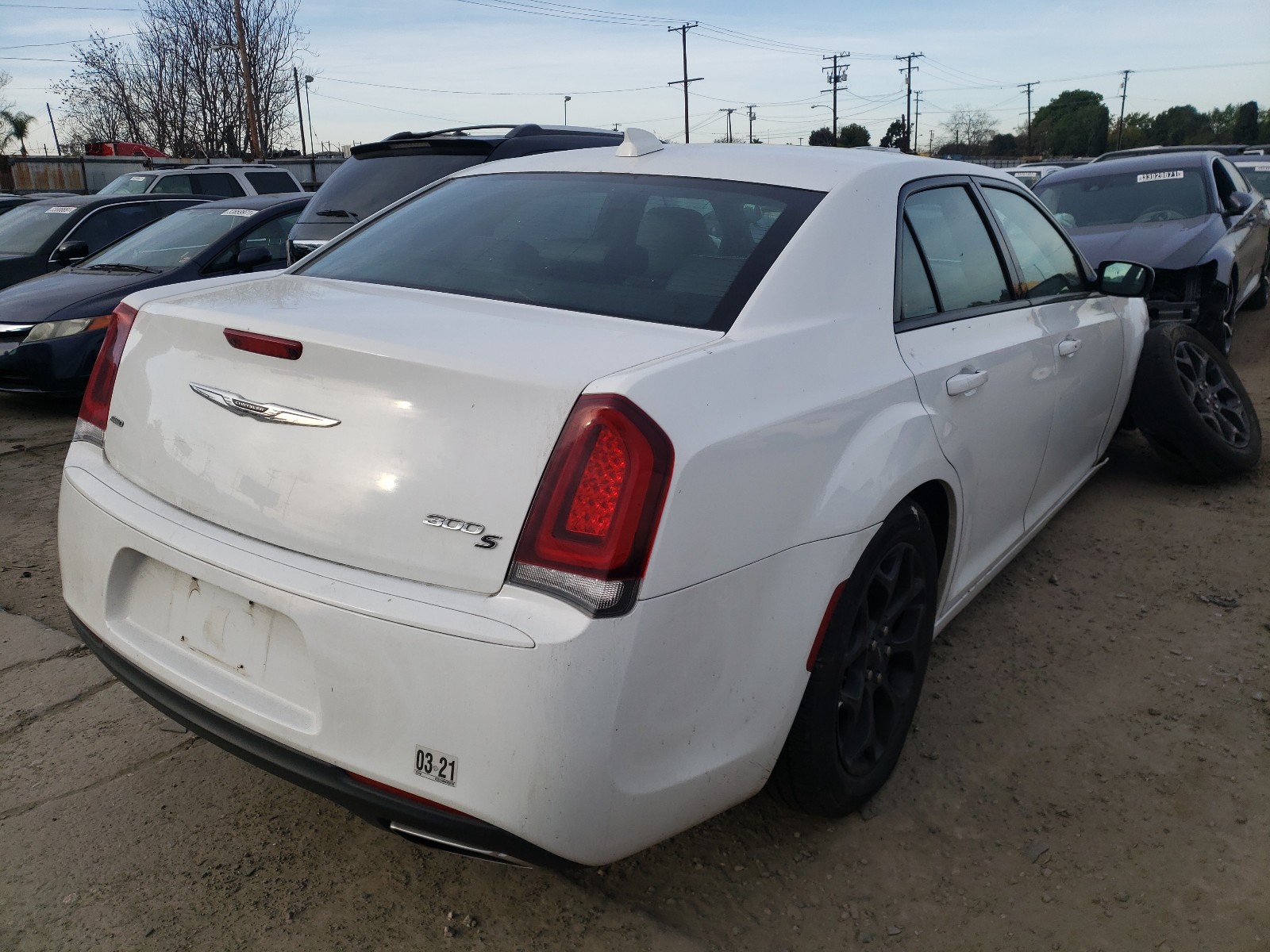 Photo 3 VIN: 2C3CCAGG6KH539769 - CHRYSLER 300 