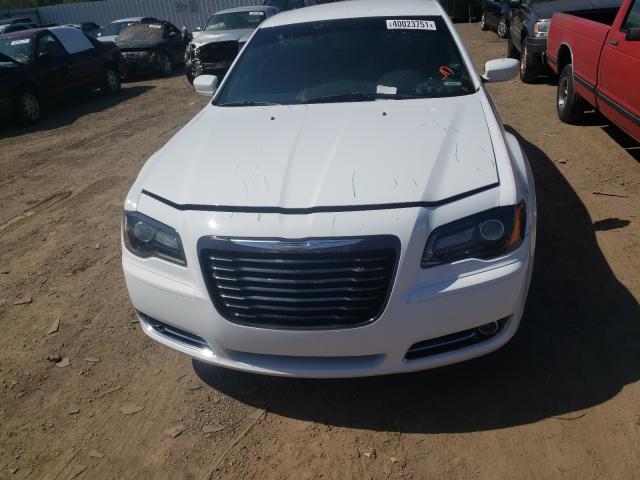 Photo 8 VIN: 2C3CCAGG7EH357227 - CHRYSLER 300 S 