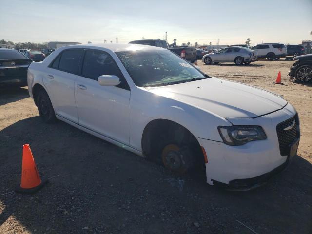 Photo 3 VIN: 2C3CCAGG8GH253106 - CHRYSLER 300 S 