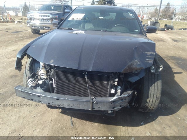 Photo 5 VIN: 2C3CCAGG8JH144488 - CHRYSLER 300 