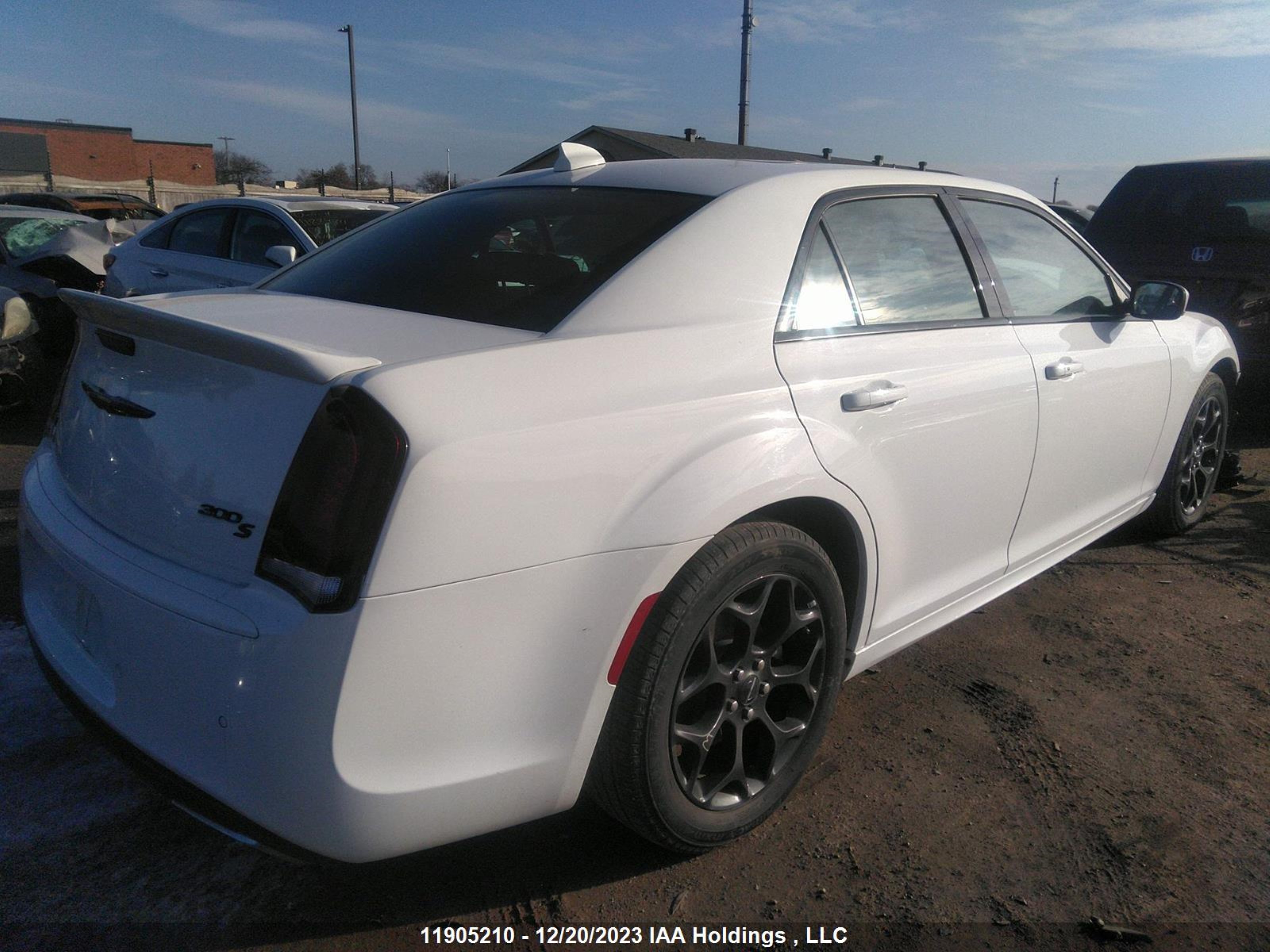 Photo 3 VIN: 2C3CCAGG8NH135313 - CHRYSLER 300 