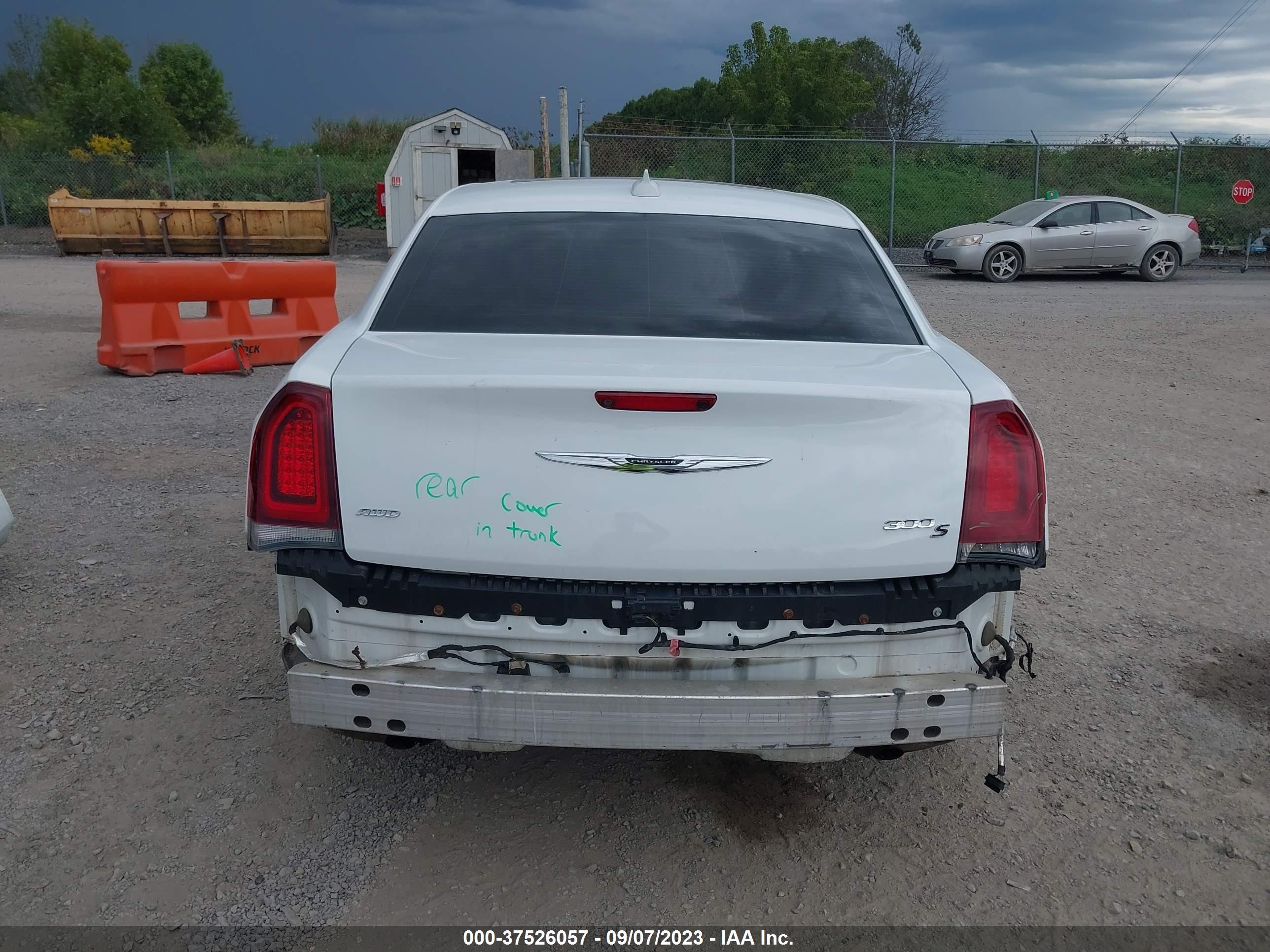 Photo 15 VIN: 2C3CCAGG9FH876278 - CHRYSLER 300 